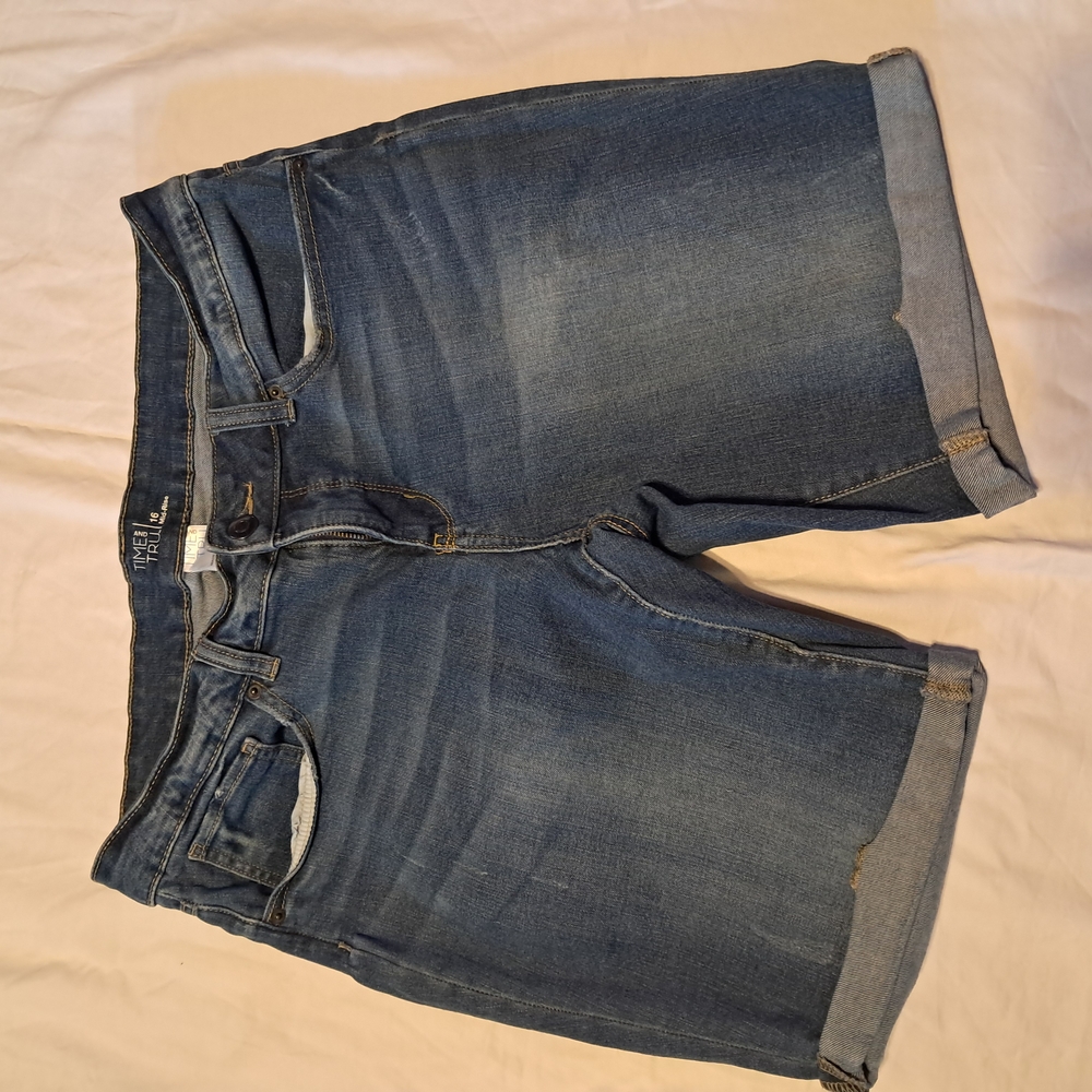 Time And Tru Mid-Rise Blue Denim Shorts 4 Pockets Size 16